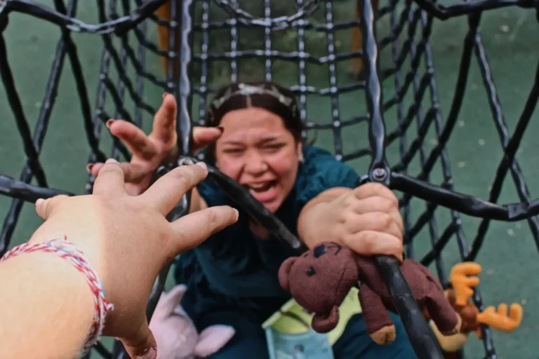 chanetai-ena-paidiko-chamogelo-polina-vasilikou-evelina-papadopoulou