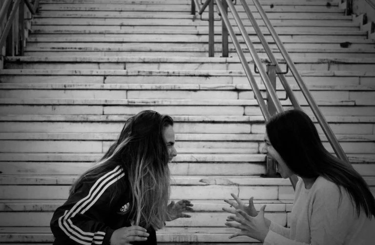 me-agchos-Evelina-Papadopoulou